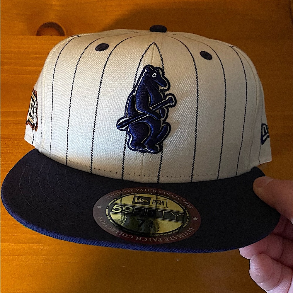 Chicago Cubs Pinstripe Ultimate Patch New Era size 73/8.